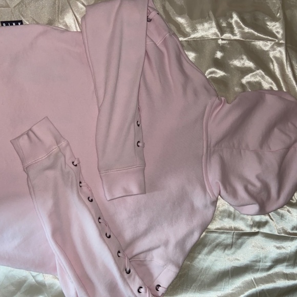 PINK Victoria’s Secret cropped hoodie - Picture 2 of 3